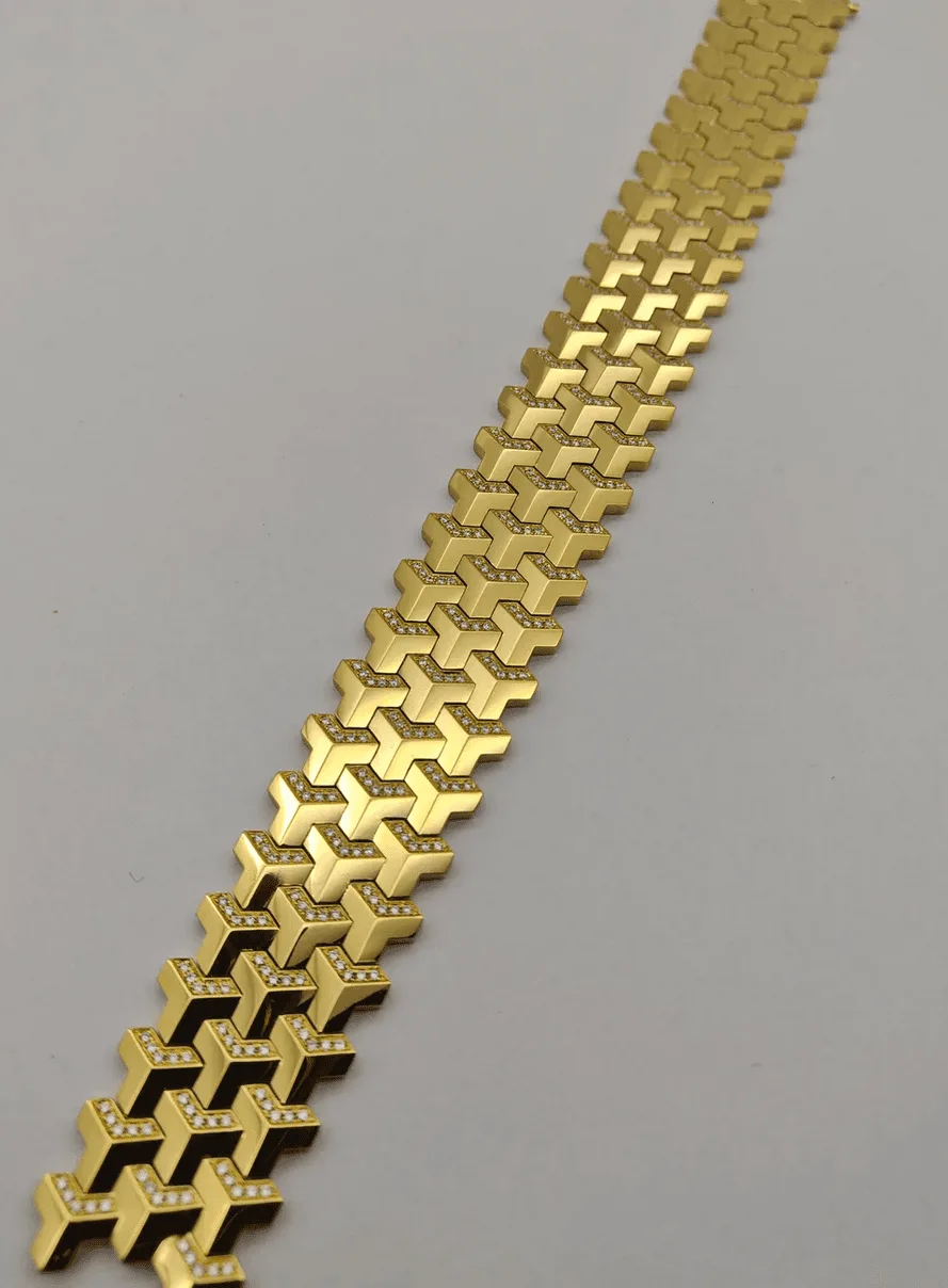 Bracelet de protection en or 18K avec diamants ouvert
