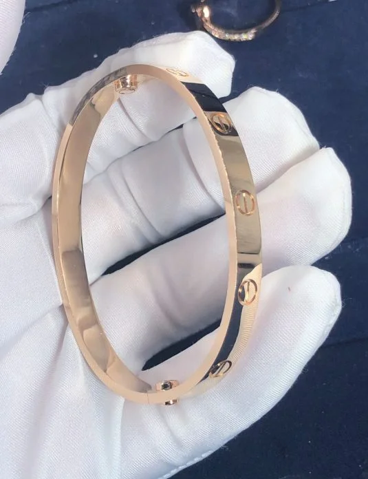 18k Gold-Liebesarmband