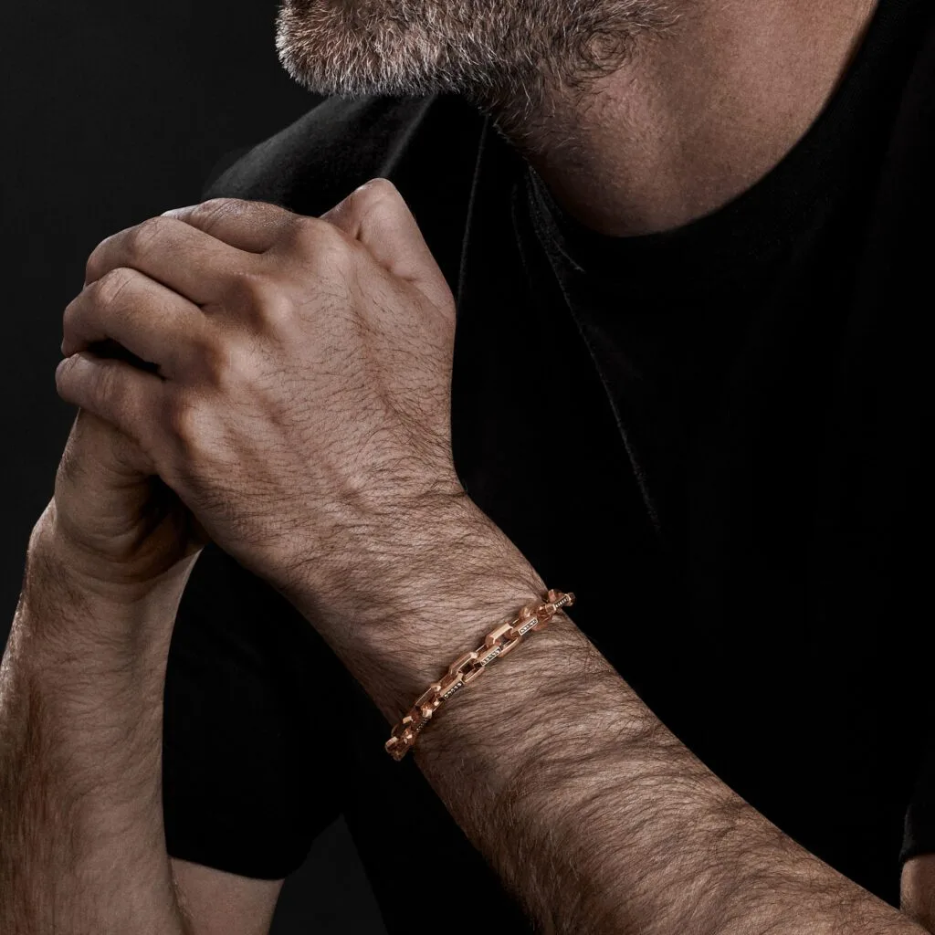 Pulsera de eslabones de oro de rosa de 18k con diamantes 1