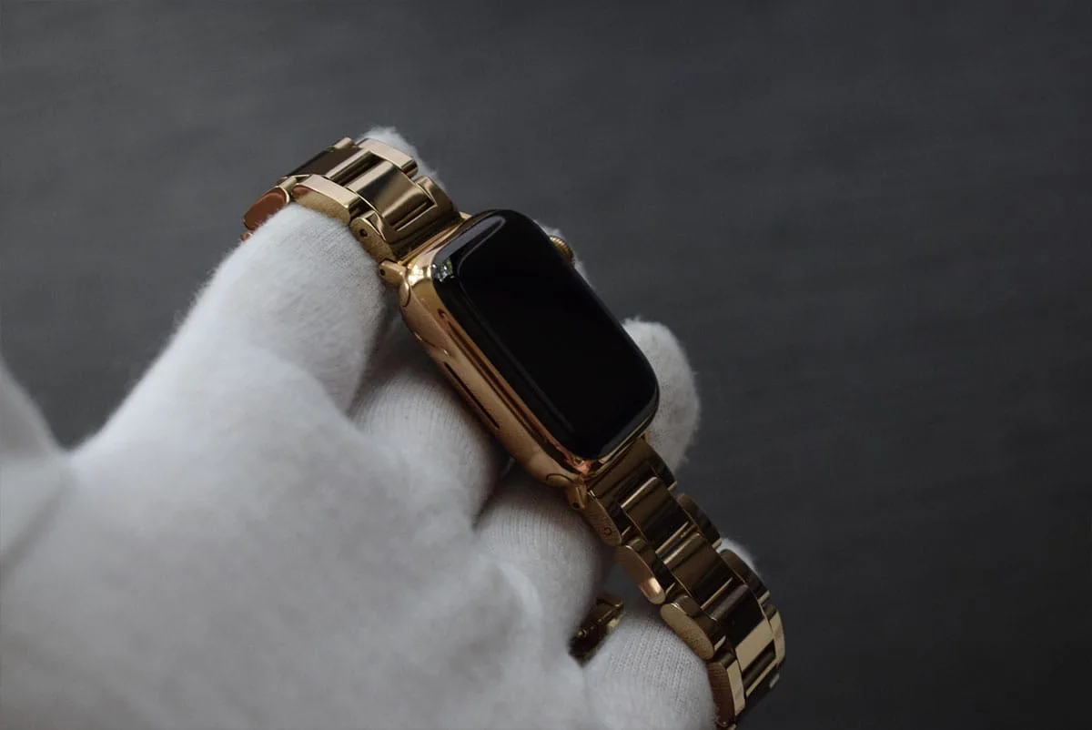 24K 玫瑰金 Apple Watch 10