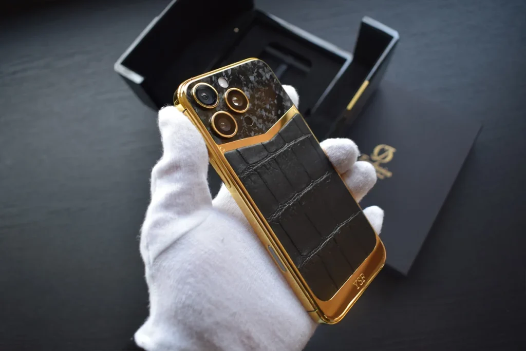24k Gold 16 Pro Max geschmiedetes Carbon-Schwarz-Krokodil 1