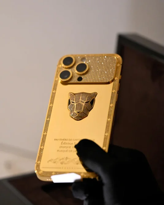 24k gold iphone 15 pro max Cartier edition1