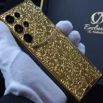 24-Karat-Gold-3D-Gravur für Samsung S25 Ultra