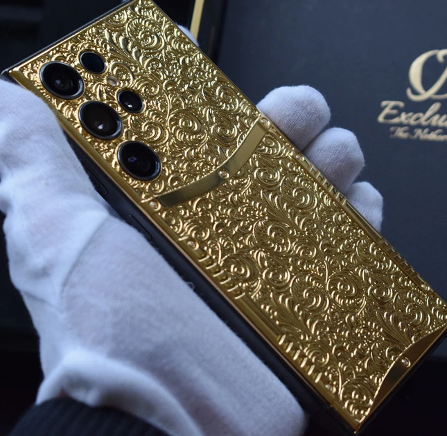 24-karätiges Gold Samsung Ultra