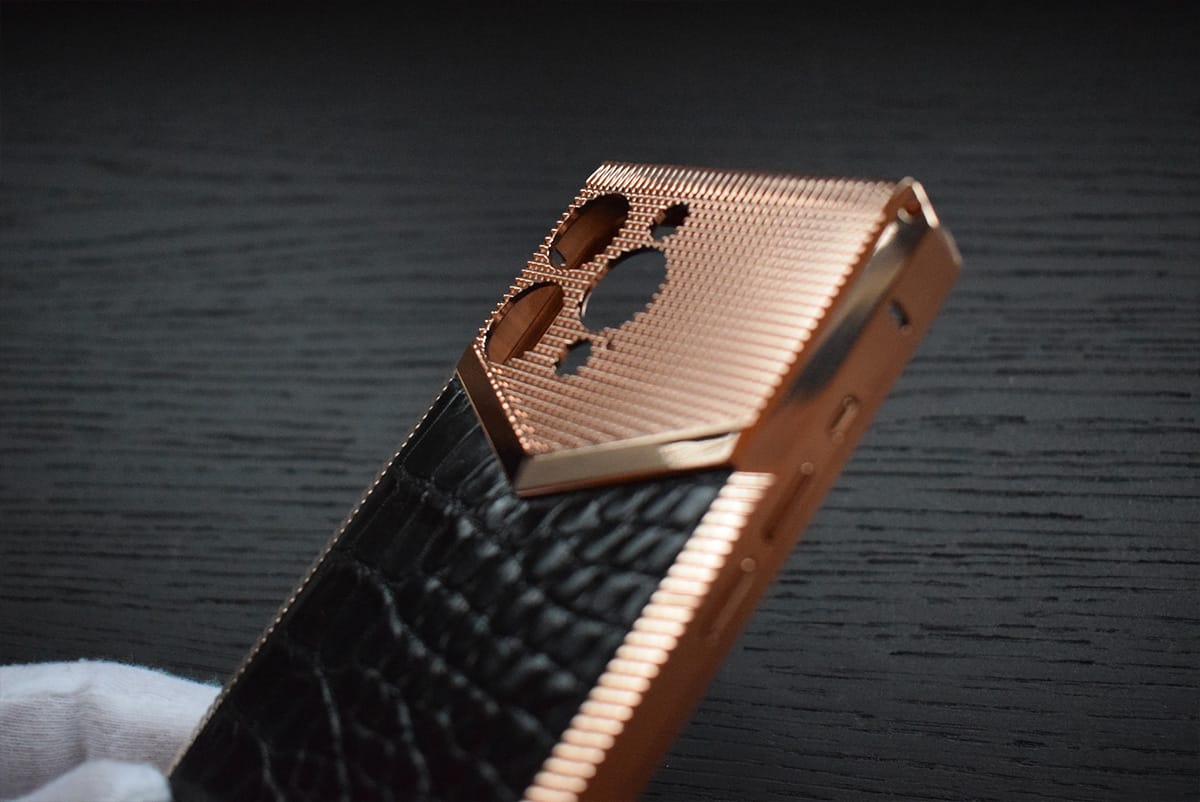 24k rose gold titanium iphone case crocodile titanium iphone case