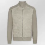 米色鳄鱼皮拉链背心，正面采用磨砂鳄鱼皮，袖子为丝质针织面料。