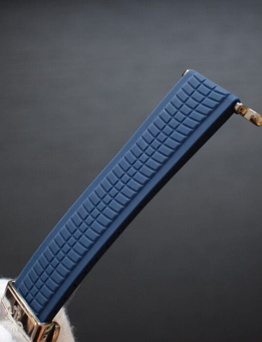Dark Blue Rubber Apple Watch Bands Patek close