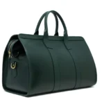 绿色皮革旅行包