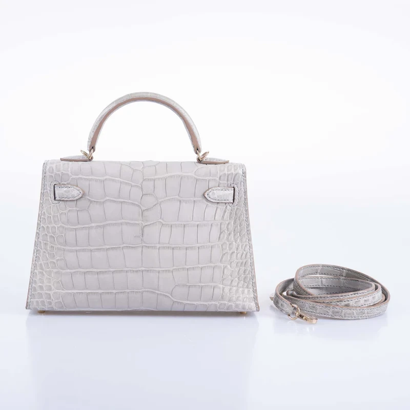 灰色鳄鱼皮凯莉手提包，后背尺寸20厘米
