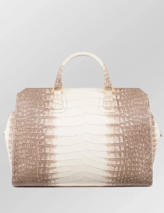 喜马拉雅鳄鱼皮旅行包，珍珠白至灰褐色渐变色，配金色五金配件和双提手
