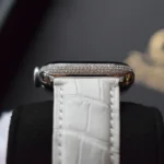 Montre Apple en platine avec diamants himalayen