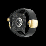 ظهر حالة أبل واتش ألترا الفاخرة