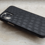 Black crocodile case iphone 12 pro2