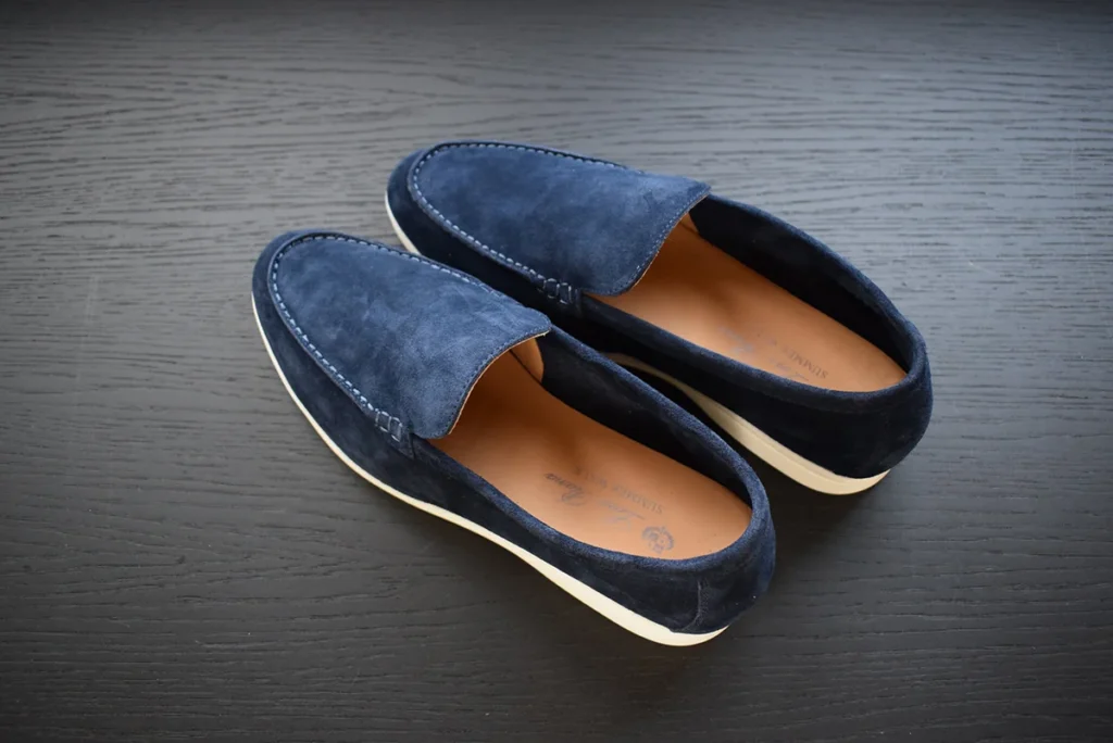 حذاء لوفر أزرق من الجلد المدبوغ