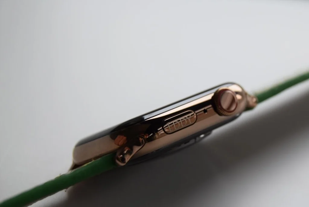 engraving apple watch