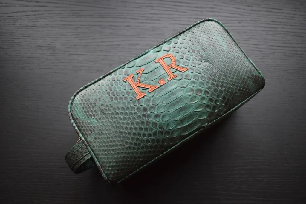 front toiletry bag 23