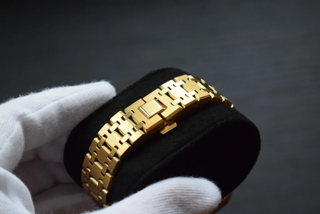 金色Apple Watch表带 ap 风格 22