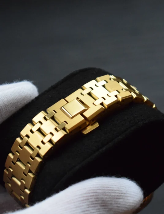 gold apple watch band ap style 22