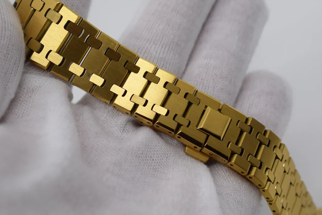 金色Apple Watch表带 ap 风格 s