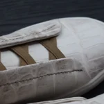 Himalayan crocodile sneakers triple stitch