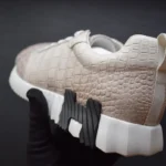 سنيكرز نطاطي من تمساح هيمالايا