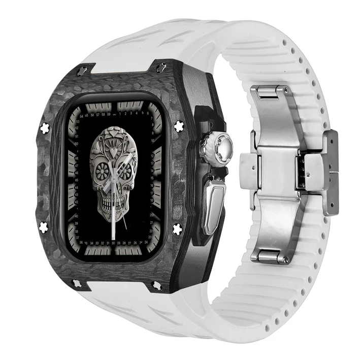 حالة أبل واتش ألترا من الكربون الرخامي الفضي مع حزام أبيض