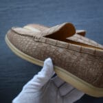 أحذية لوفر من جلد التمساح النبوك