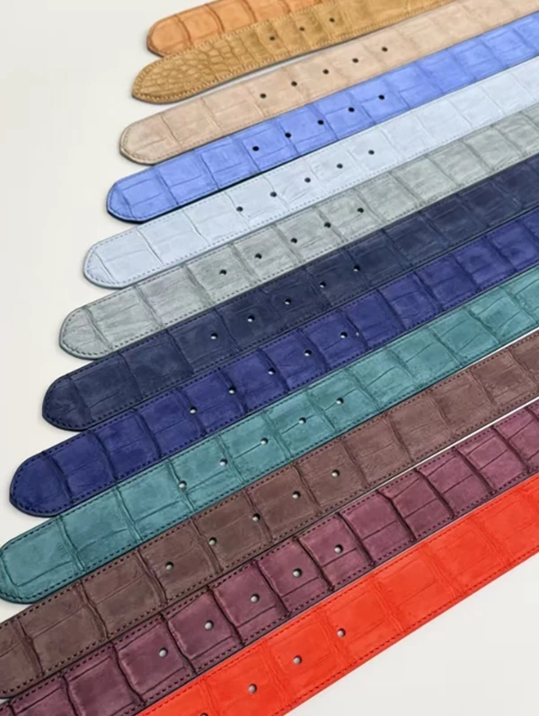 磨砂鳄鱼皮腰带