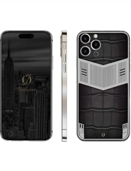 silver iphone 15 pro max crocodile V design