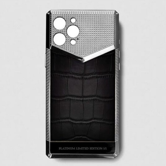 silver iphone case 14 pro max with black crocodile