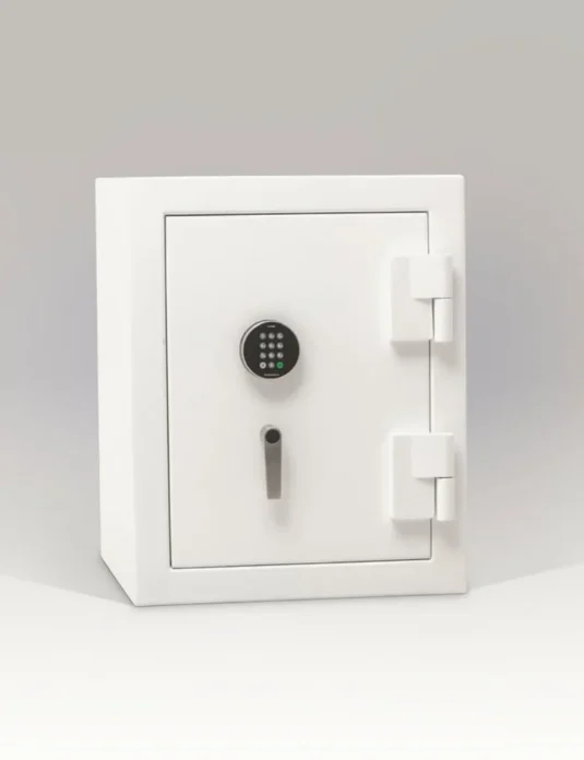 Coffre-fort à bijoux blanc avec serrure à clavier numérique et plusieurs tiroirs coulissants compartimentés