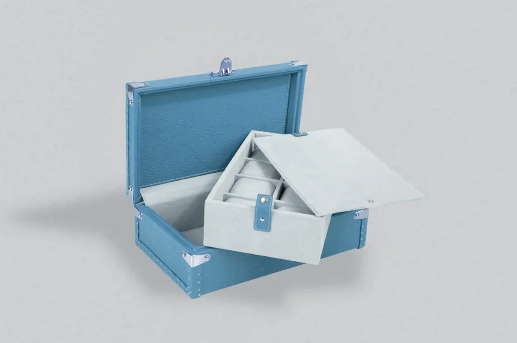 togo 浅蓝色皮革手表盒 8槽 开放 jpg