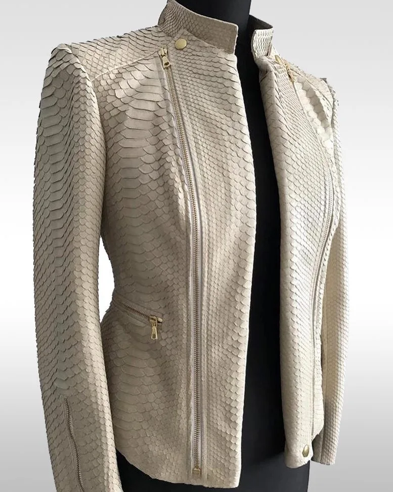 veste de dames en python blanc devant oj exclusive